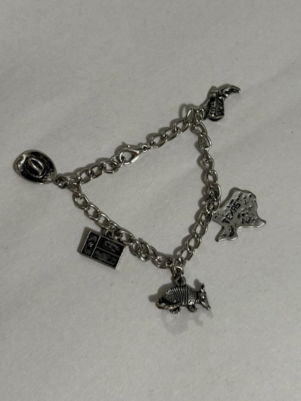 Texas Charm Bracelet Chain Charms Hat Armadillo Boot Souvenir Silver Tone